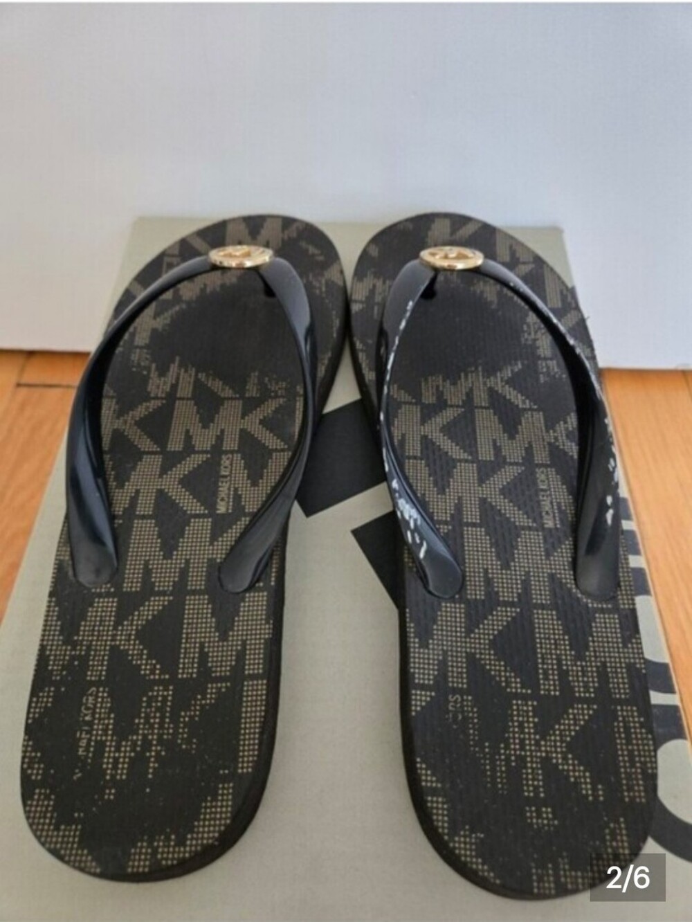 Womens Size 11 Brown Logo Print Michael Kors Flipflops - Picture 2 of 6